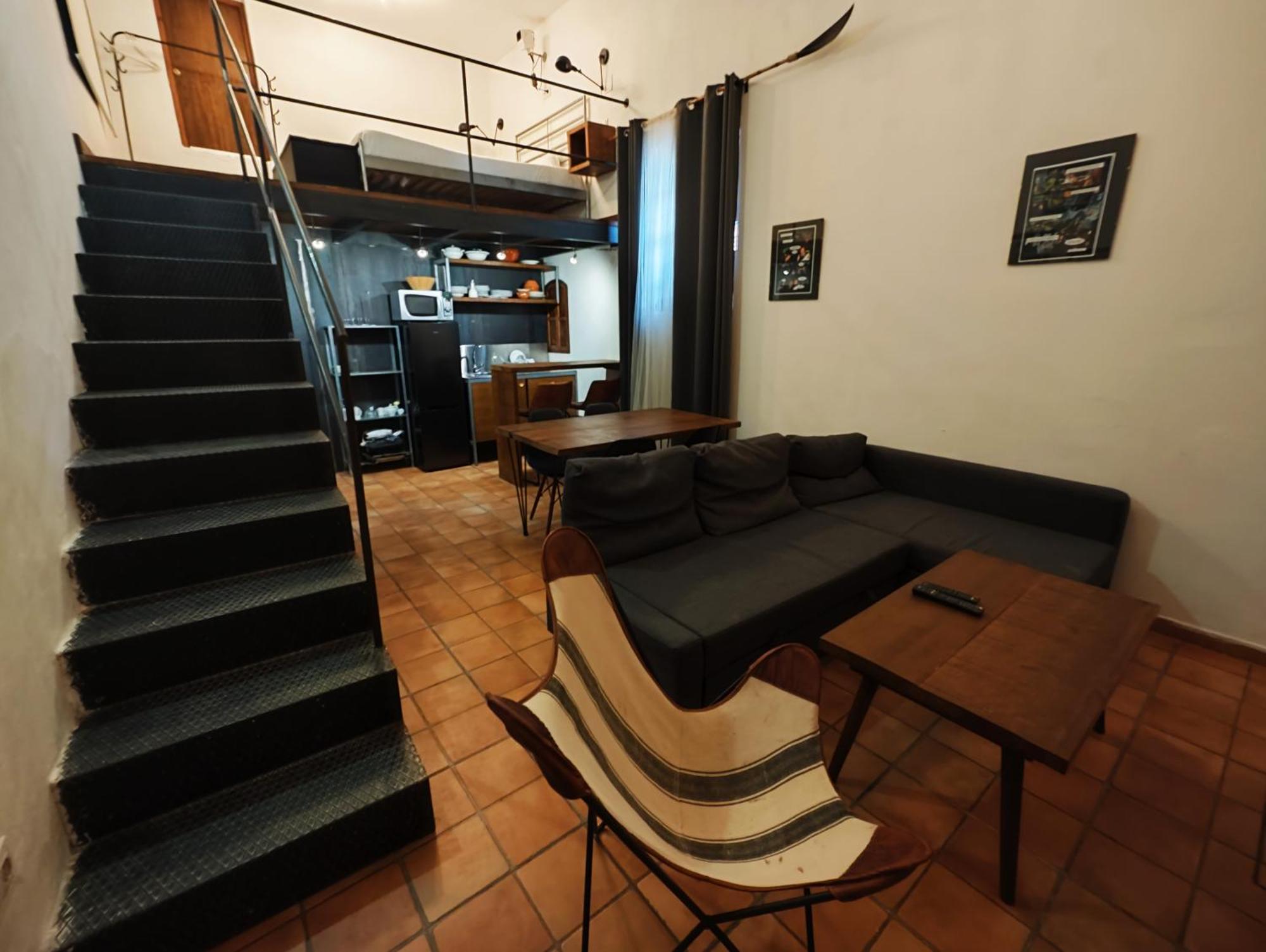 Hostal Cafe Frenteabastos Carmona  Eksteriør billede